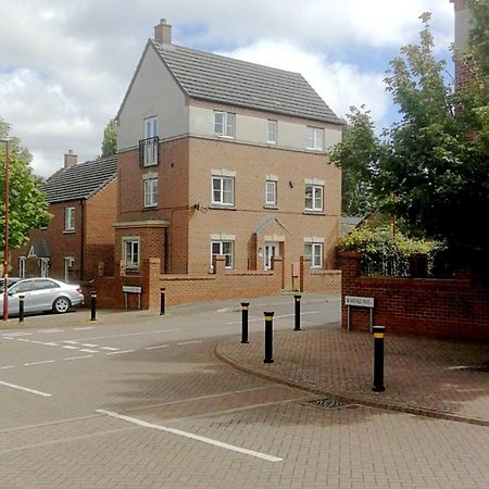 Large En-Suite 10Mins To Near City Center Birmingham Bagian luar foto
